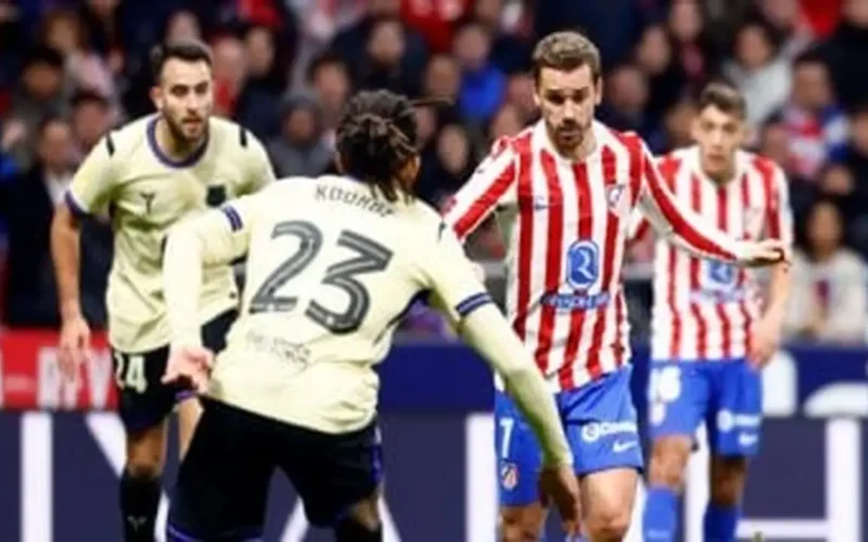 برشلونة يواجه أتلتيكو مدريد وليفربول يصطدم بـ ولفرهامبتون في قمة مباريات اليوم الكروية